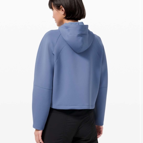 Lululemon AirWrap Pullover Hoodie - Picture 2 of 4